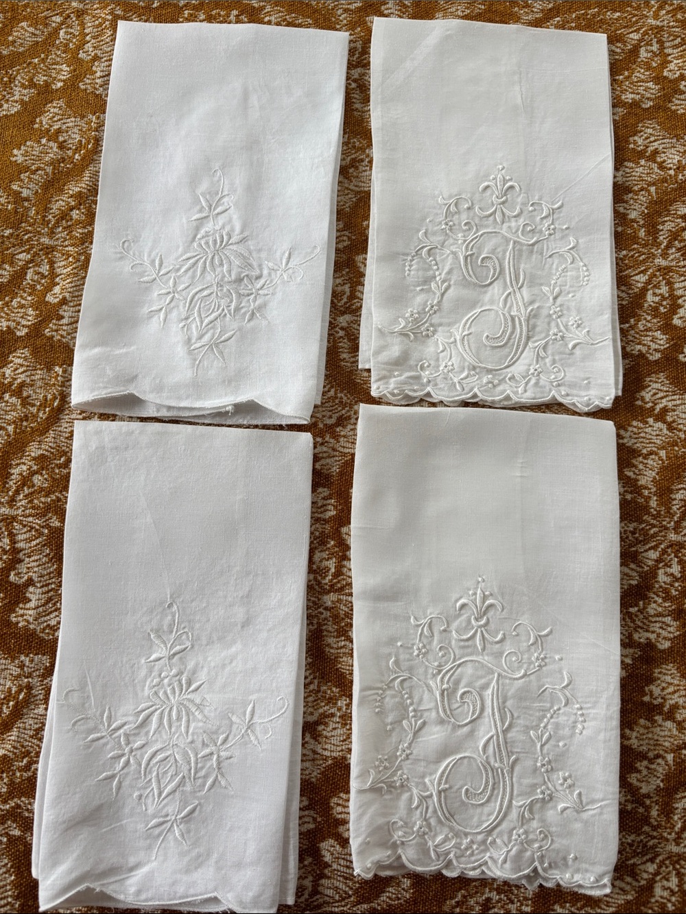 Vintage linen/cotton towels-set of 4,monogram J,flowers, scalloped edge,19x13”